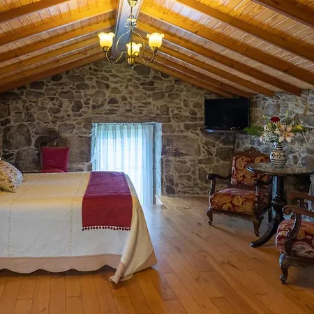 Landhuis Os Miguelinos *