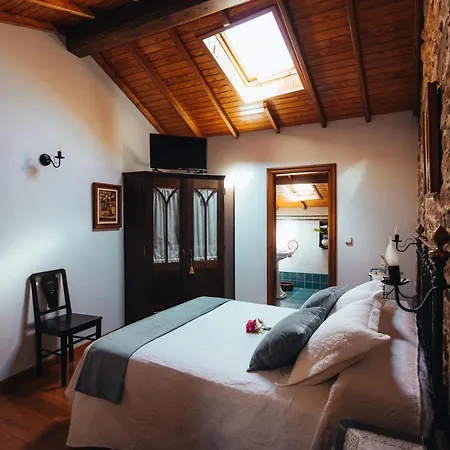 Os Miguelinos Catoira